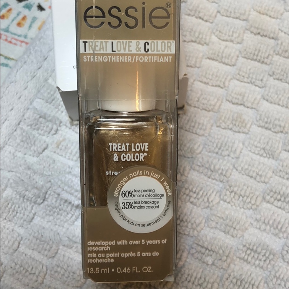 Essie bundle - Picture 3 of 3